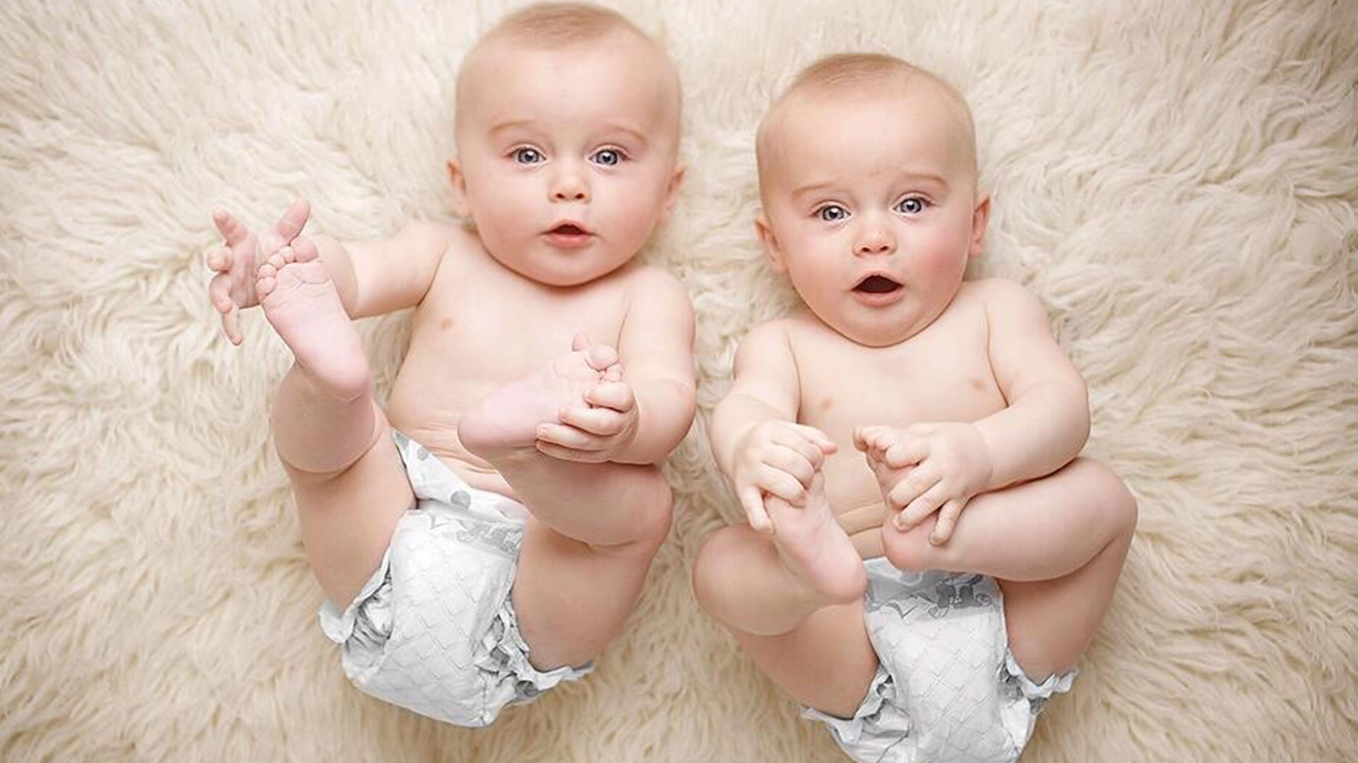 bebes-gemelos.jpg