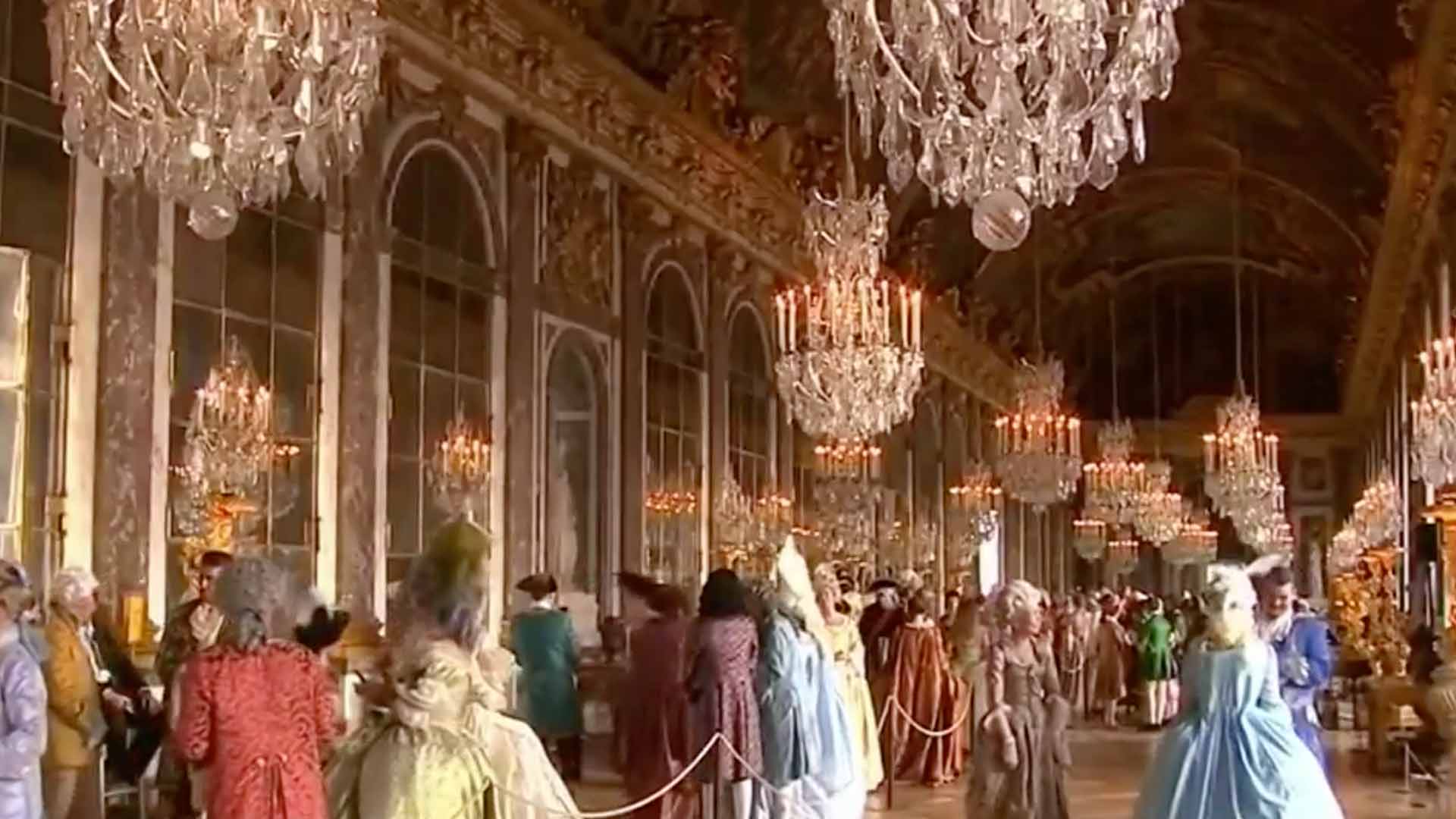 Еще раз перечитайте эпизод бал. Версальский дворец 1914. Версаль 18 век. Бал в Версале. Придворная дама Версальского дворца.