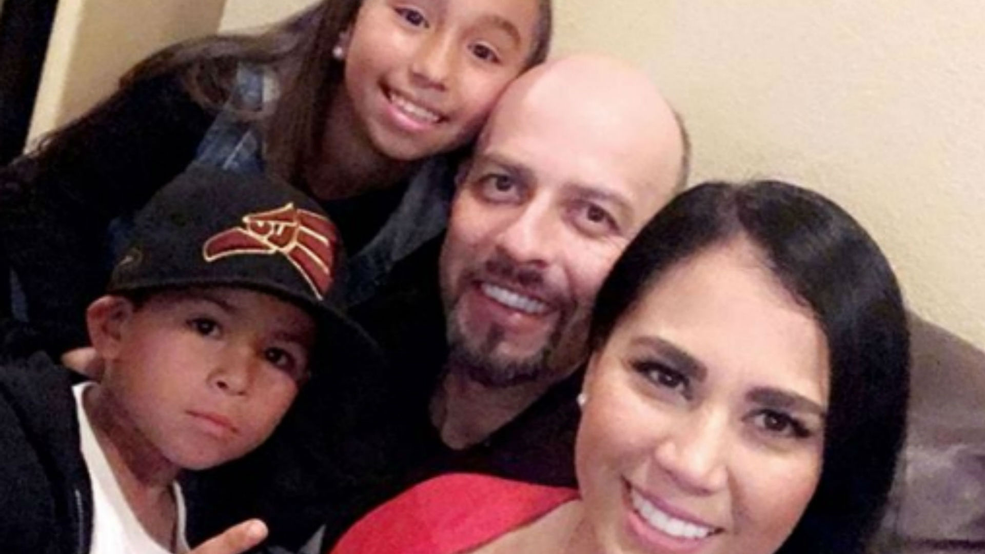 Esteban Loaiza publica fotos con su familia tras salir de la cárcel y luego...