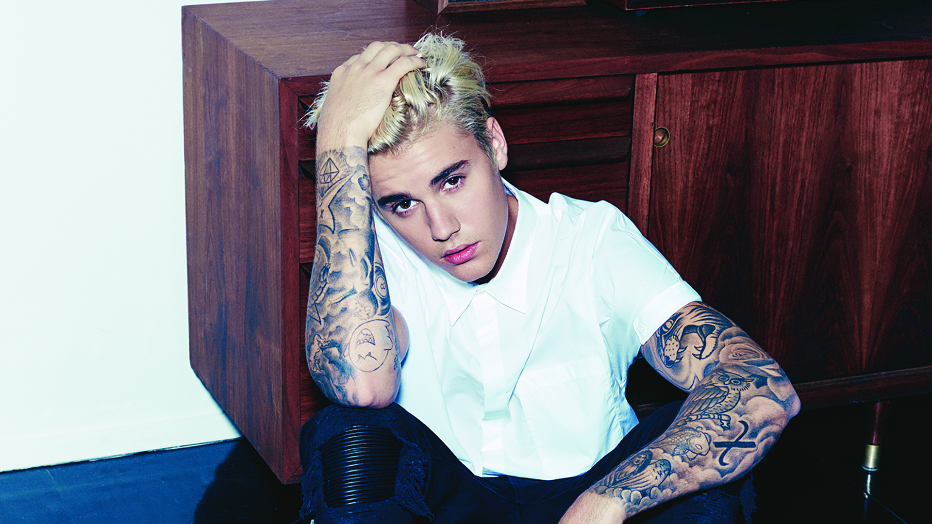 Imágenes exclusivas de la sesión de fotos de Justin Bieber para la portada  de Billboard | Telemundo