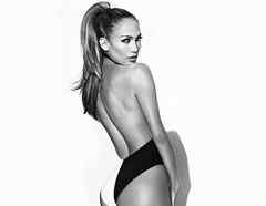 Jennifer Lopez desnuda en portada de sencillo &quot;Booty&quot;