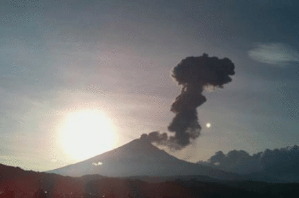 volcam mexico vuelve a registrar explosiones