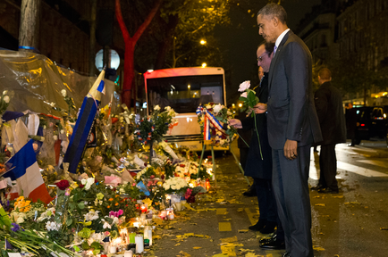 El presidente Barack Obama, a la derecha, y el mandatario francés Francois Holande