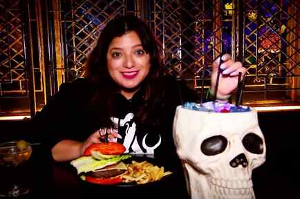 Restaurante ofrece exóticos platillos en honor al Halloween