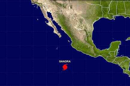Sandra se convierte en huracán en el Pacífico mexicano