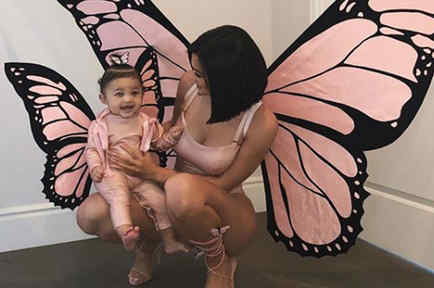 Kylie Jenner y su bebé Stormi 