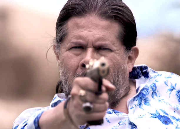 Jorge Zárate, Indio Amaro, disparando, Señora Acero La Coyote