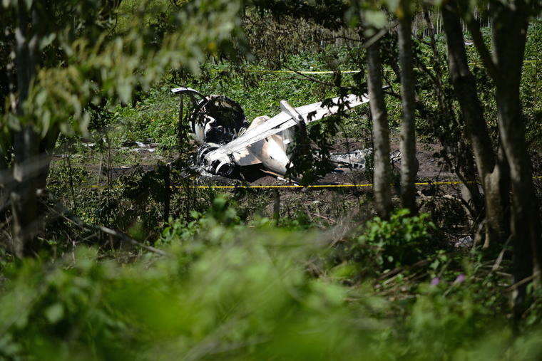 La aeronave militar que se estrelló este domingo en el estado de Veracruz, México. Seis militares fallecieron. 