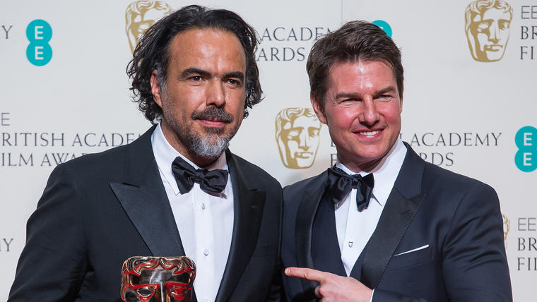 Tom Cruise irreconocible durante los premios BAFTA 2016