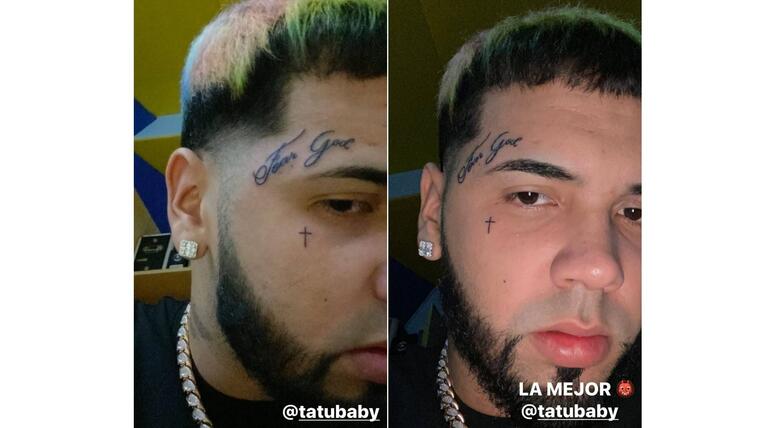 Anuel AA con su nuevo tatuaje en el rostro