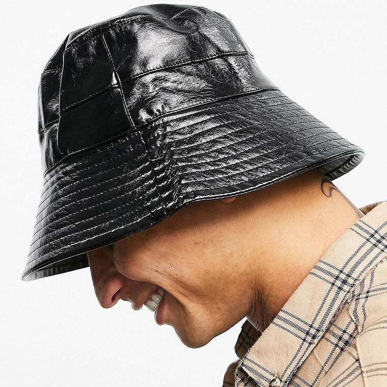 ASOS DESIGN bucket hat in black vinyl - Asos