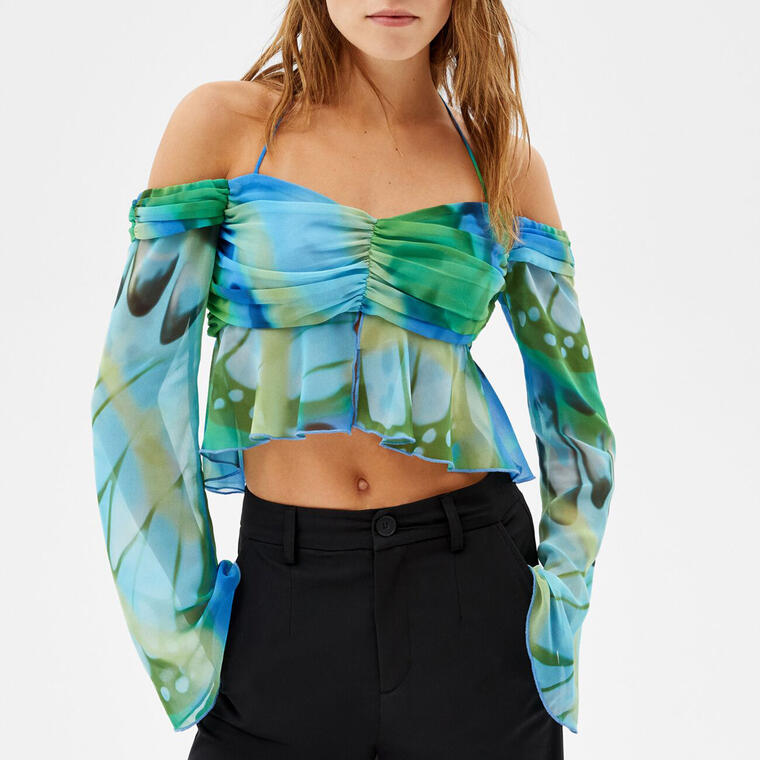 Butterfly print off-the-shoulder blouse - Bershka