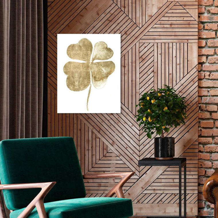 Clover' Floral and Botanical Wall Art Canvas Print - Overstock