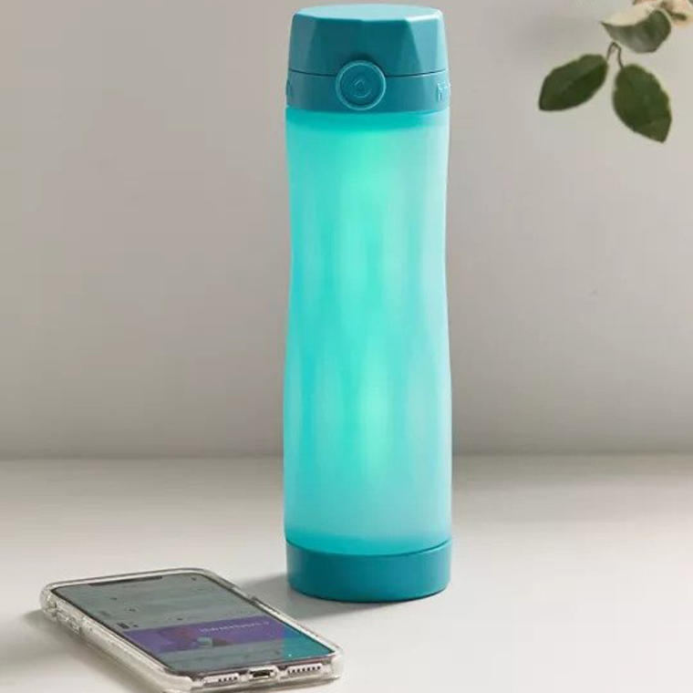 Hidrate Spark 3 Smart Water Bottle - Urban Outfitters