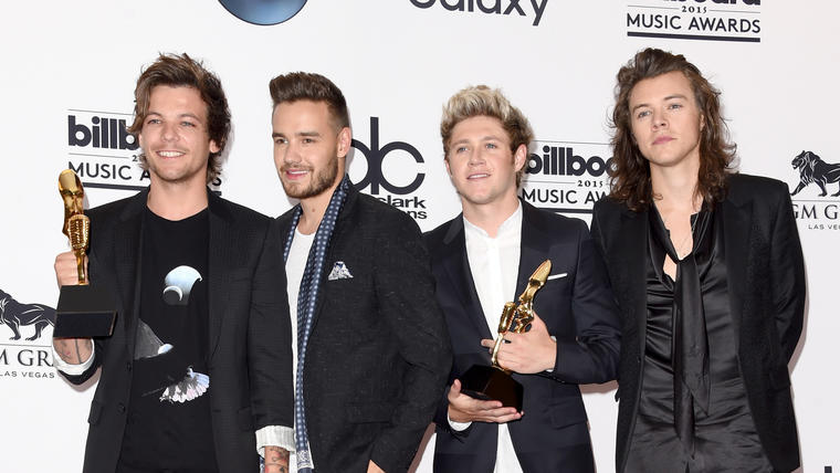 Louis Tomlinson, Liam Payne, Niall Horan y Harry Styles de One Direction en los Billboard Music Awards 2015
