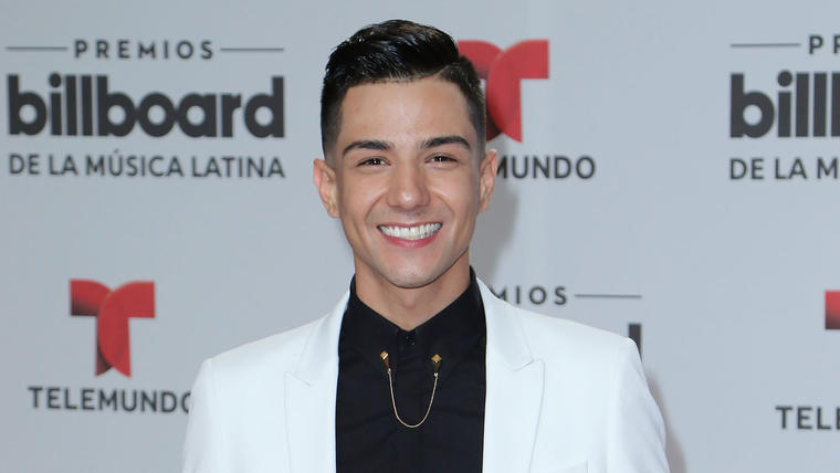 Luis Coronel en Premios Billboard Latin
