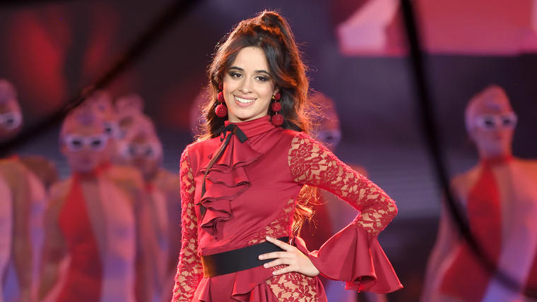 Camila Cabello en los MTV EMAs 2017