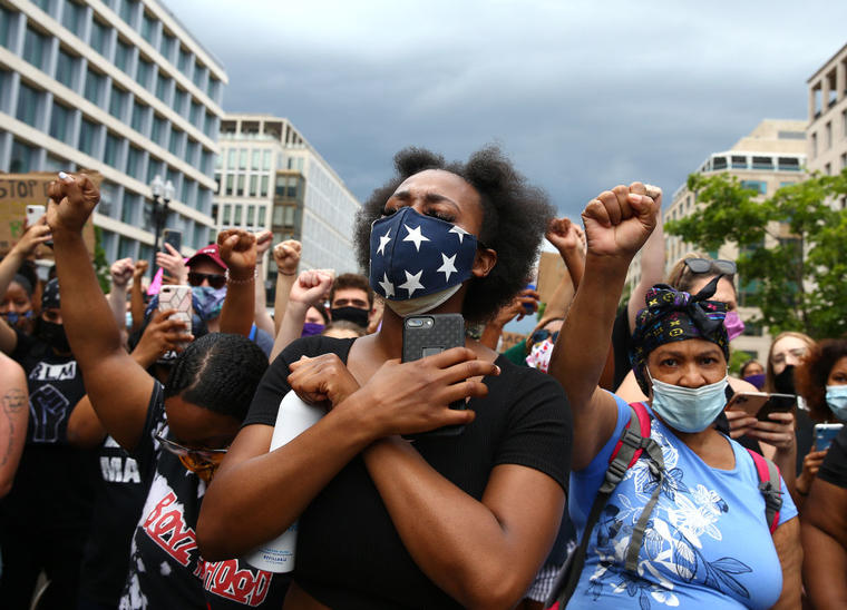 Manifestantes en DC por muerte de George Floyd