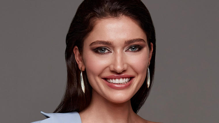 Yelyzaveta Yastremska Miss Ucrania Universo