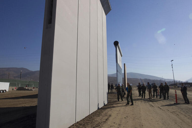 Muro en la frontera entre México y EEUU en una imagen de archivo