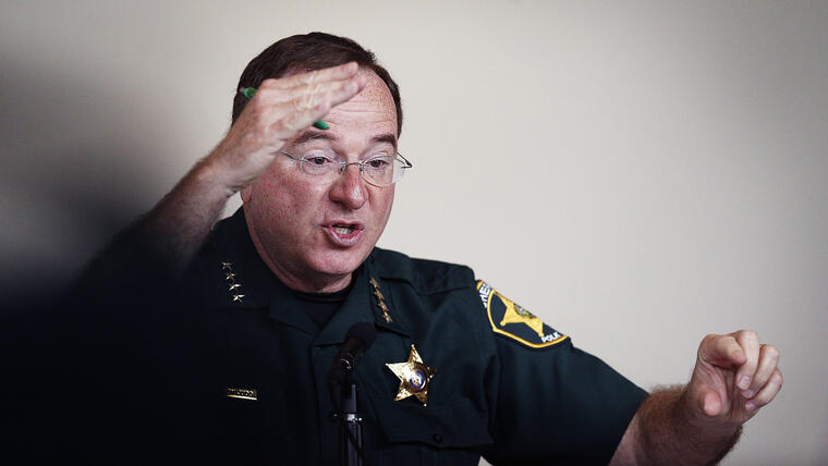 El sheriff Grady Judd es conocido por su estilo sin filtros para hablar con la prensa. 