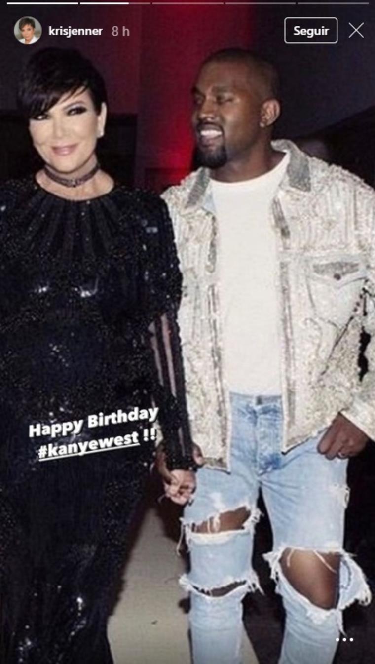 Kris Jenner felicita a Kanye West