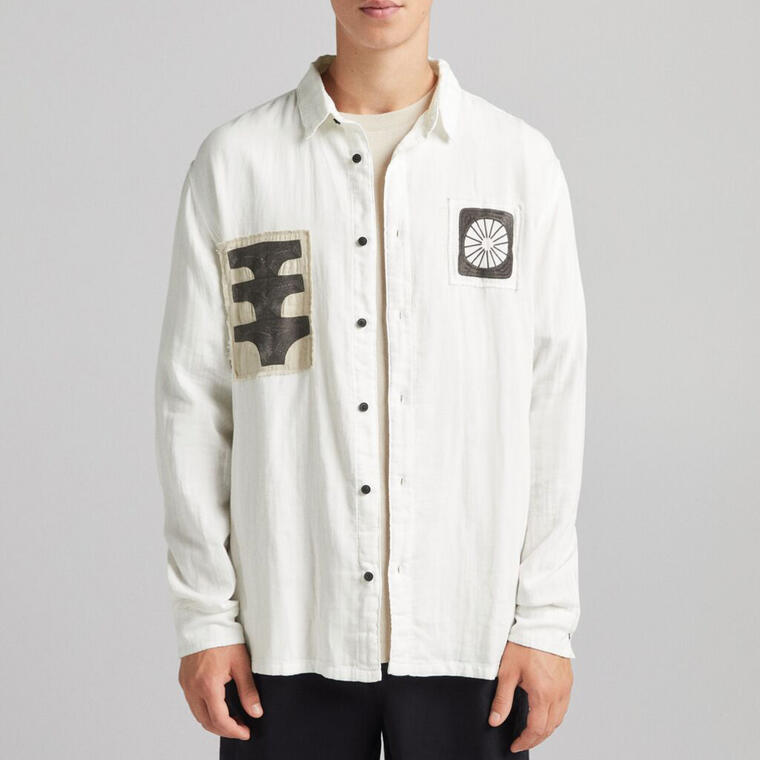 Relaxed-fit long-sleeve cotton shirt with patches - Bershka