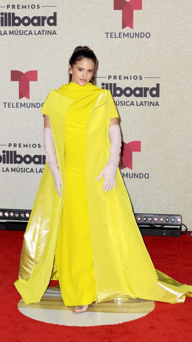 Rosalía en la alfombra roja de los premios Billboard 2021