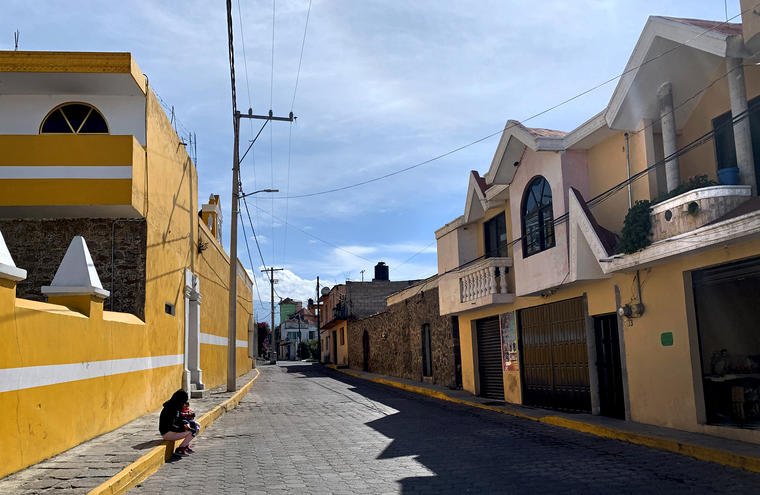 La calle frente a la iglesia de Acxotla del Monte, Tlaxcala, el 1 de febrero de 2020.