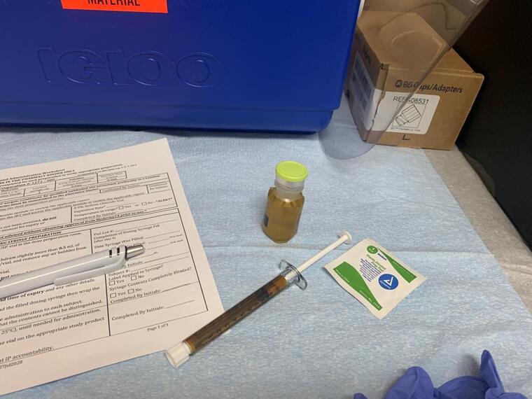 Así es la vacuna experimental que está administrando Moderna a los voluntarios de su clínica en Austin
