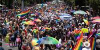 Ciudad de México acoge a una gran marcha por el orgullo LGBTQ