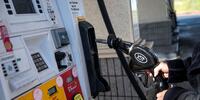 Precio de gasolina aumentó 7 centavos en los últimos 15 días