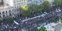 Argentina: marchan contra recorte en universidades públicas