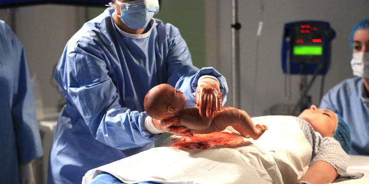 Eva La Trailera, capítulo 81: Betty y su bebé salen bien de la operación