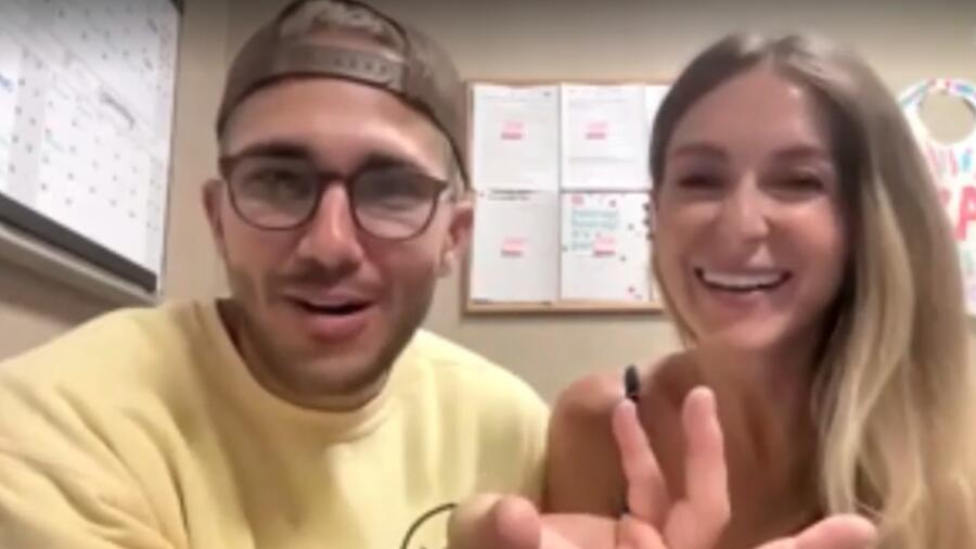 Alexa and Carlos Penavega Talk About Living on a Boat