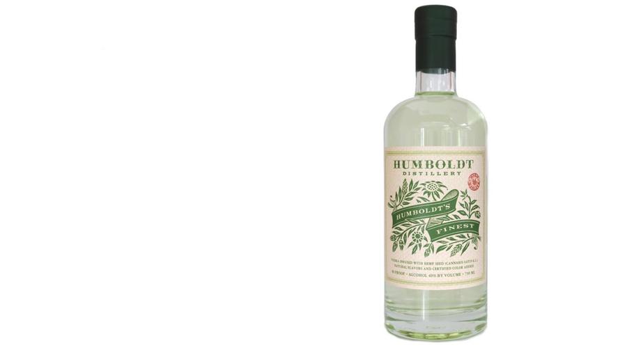 Botella de vodka con marihuana de Humboldt Distillery