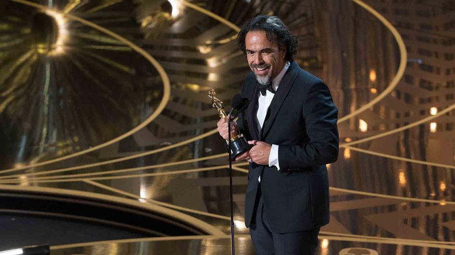 Alejandro G Iñárritu en los premios Oscar 2016