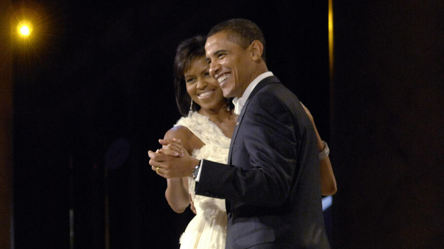 Barack Obama y Michelle Obama en su primer baile presidencial