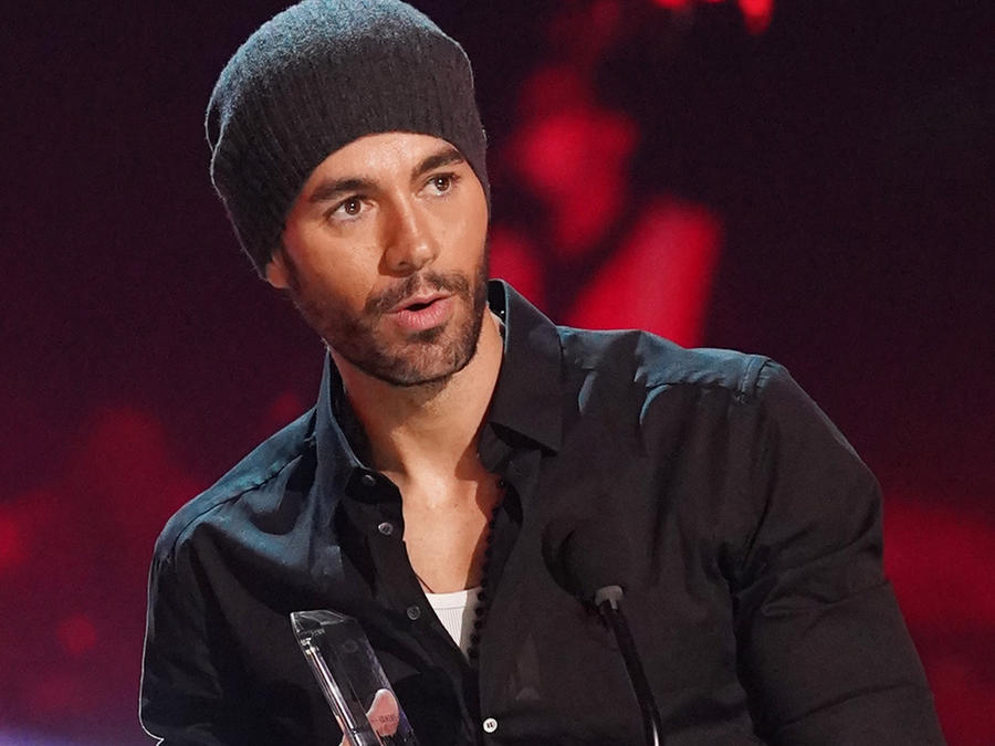 Enrique Iglesias recibe el premio 'Billboard Top Latin of all Time' en los Premios Billboard 2020