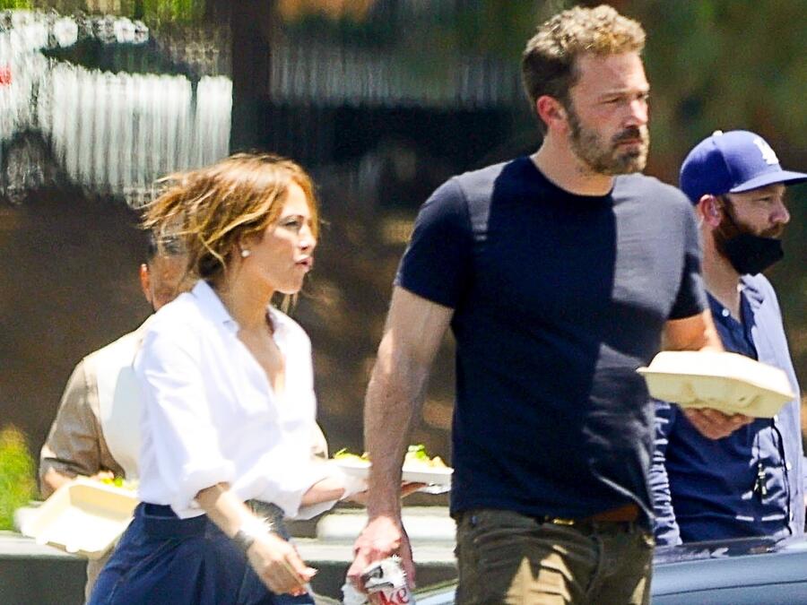Jennifer Lopez visita a Ben Affleck en set de filmación.