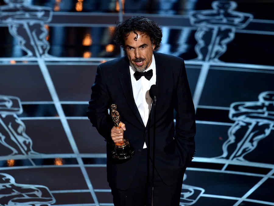Alejandro González Iñárritu ganó el premio mejor director de los premios Oscar 2015.