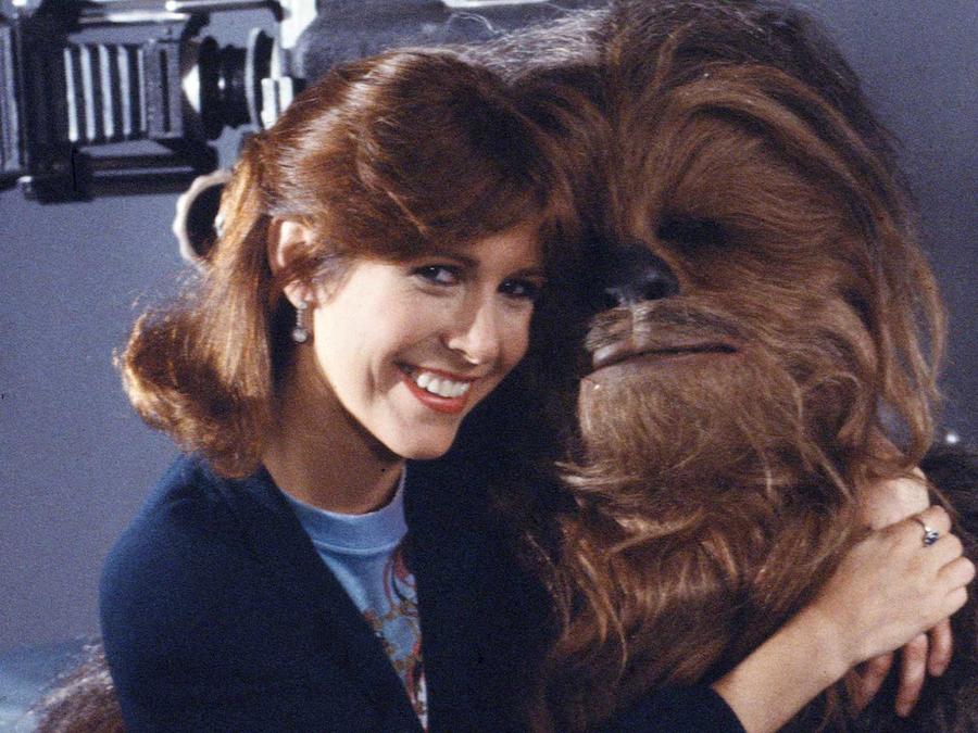 Carrie Fisher y Chewbacca