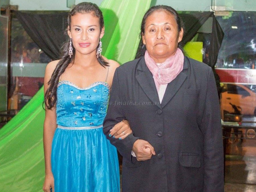 Madre e hija guaranís