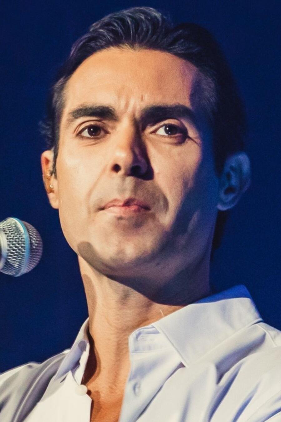 Ernesto D´Alessio se presenta durante un concierto como parte del 'Gracias Tour' en la Arena Monterrey el 27 de octubre de 2023 en Monterrey, México.
