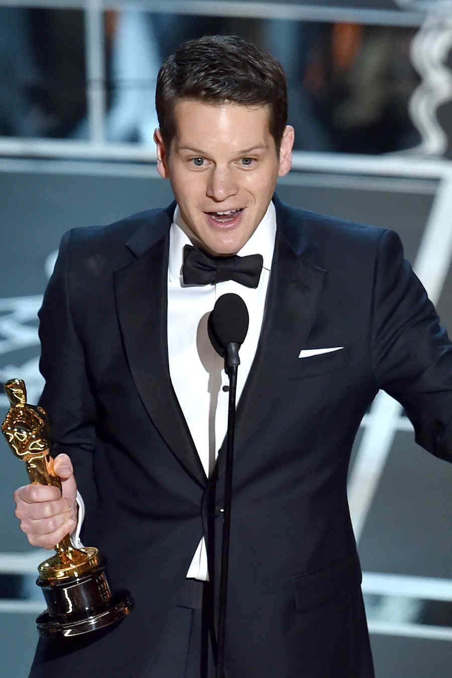 Graham Moore en los premios Oscar 2015.