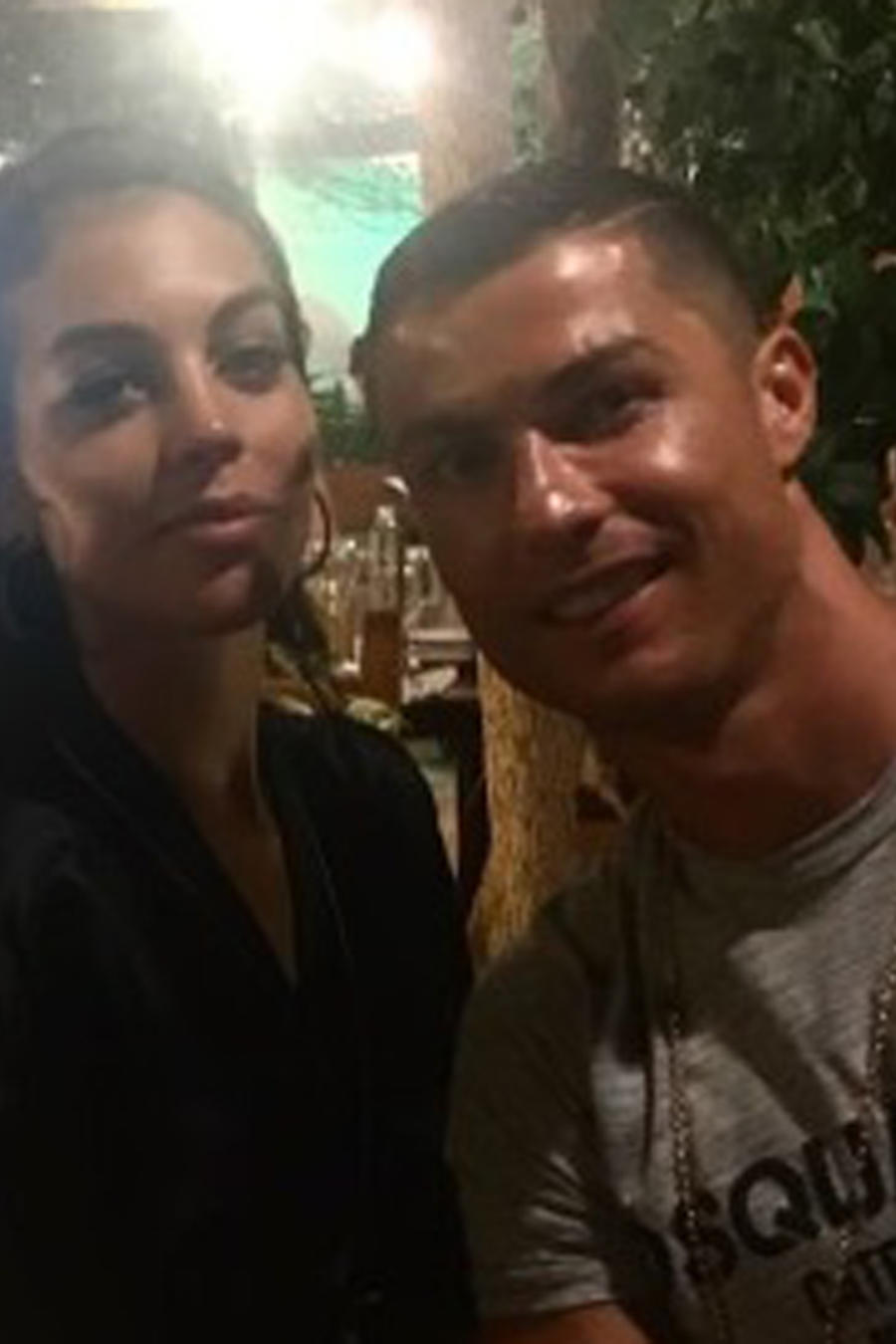 Georgina Rodríguez y Cristiano Ronaldo sonriendo