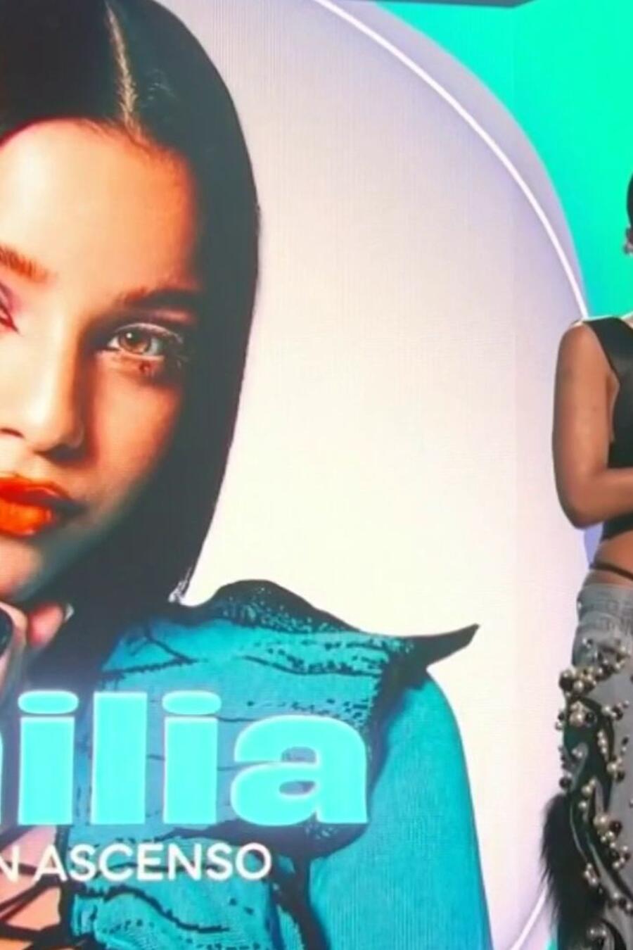Emilia recibe el premio Estrella en Ascenso en Billboard Mujeres Latinas en la Música 2023