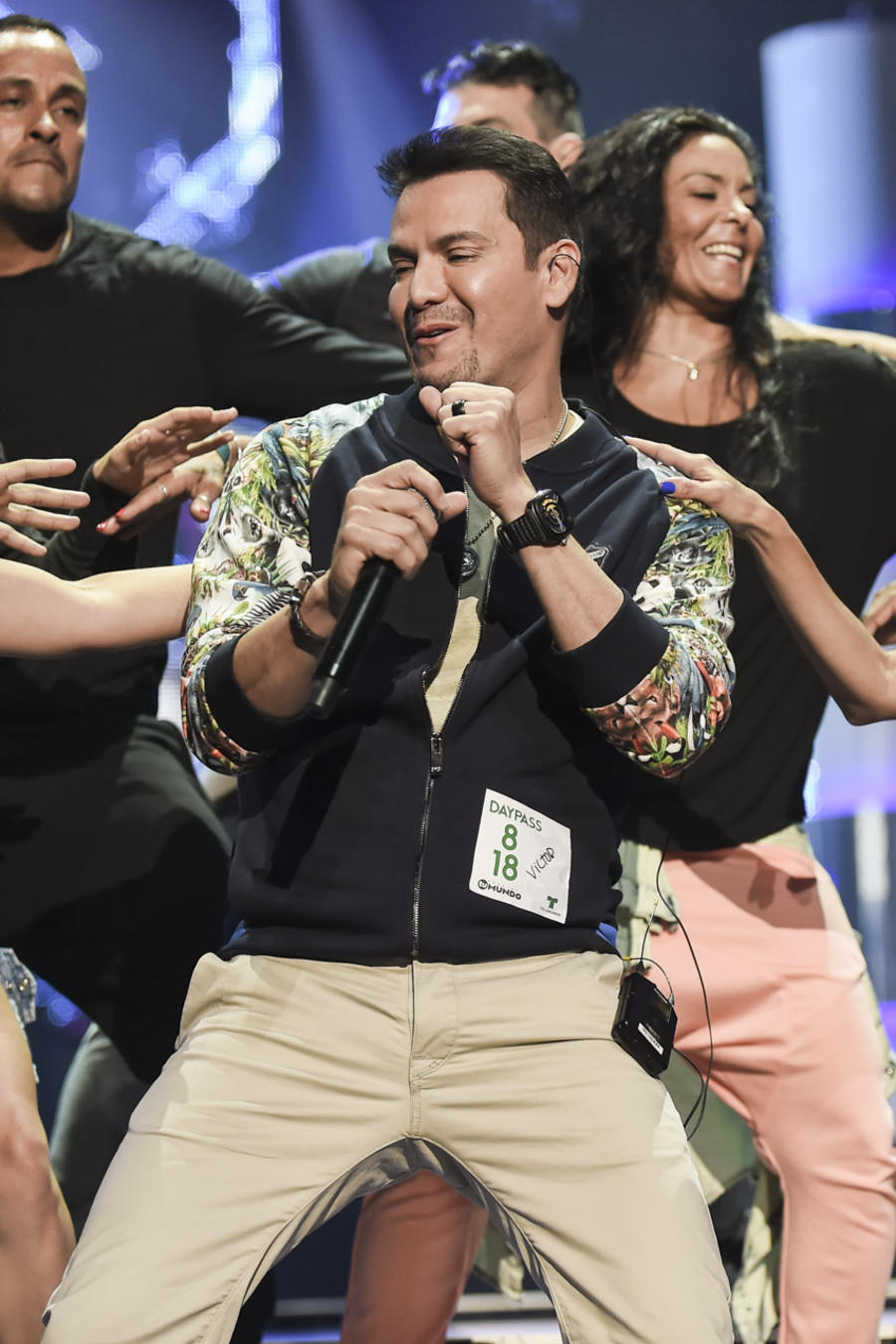 Victor Manuelle en los ensayos de Premios Tu Mundo 2015
