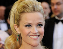 &iquest;Qu&eacute; te parece el delineado de Reese Witherspoon durante los Oscarss del 2011?